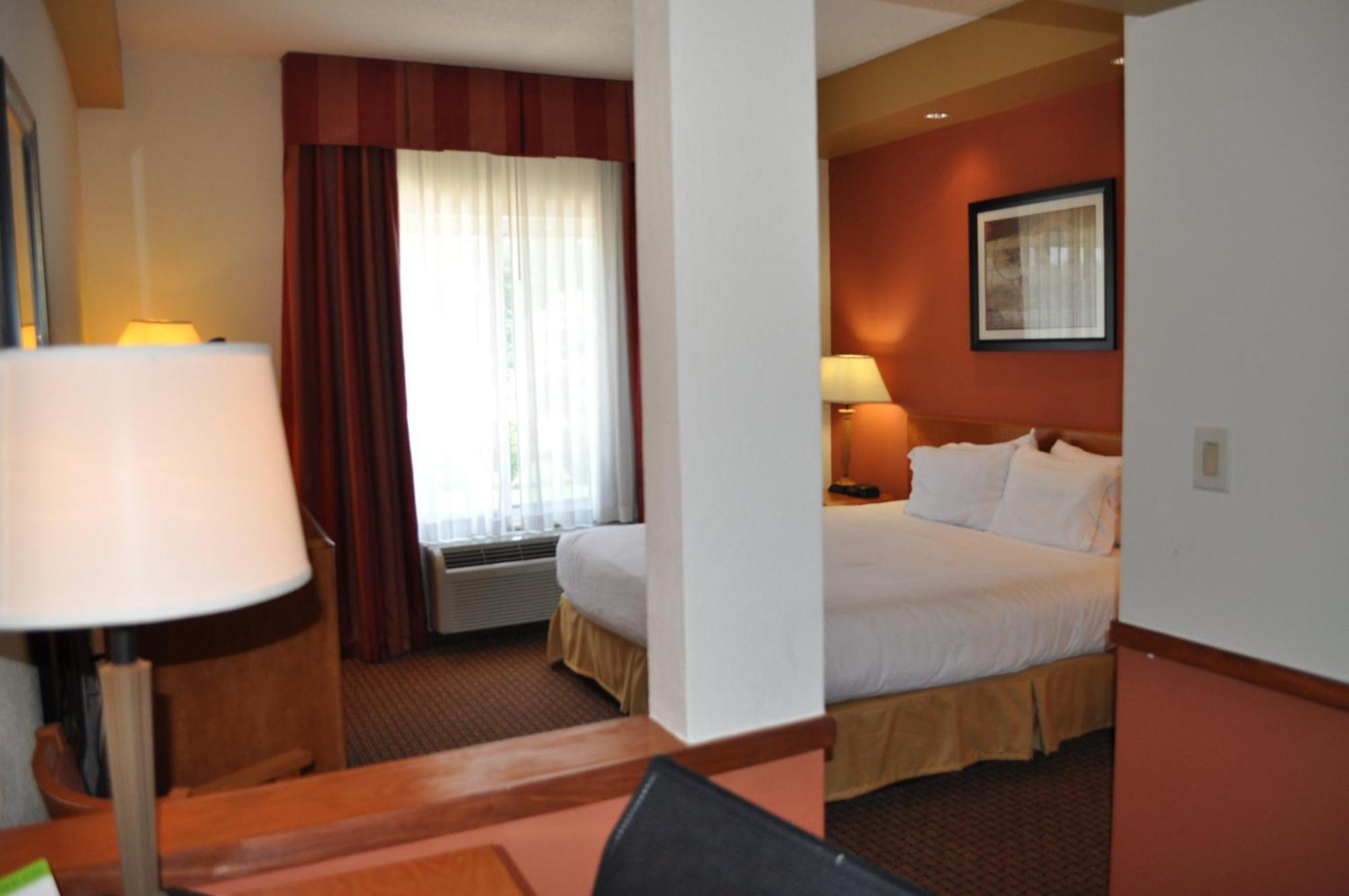 Holiday Inn Express Williamston By Ihg Extérieur photo