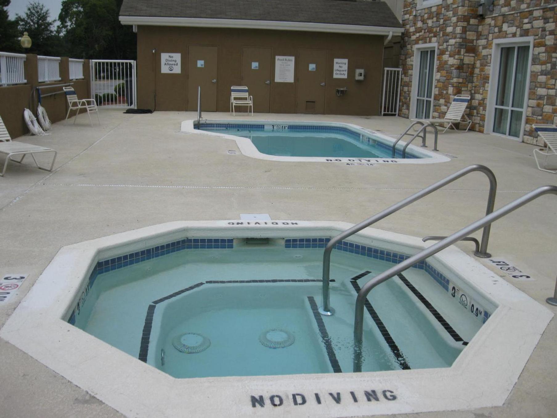 Holiday Inn Express Williamston By Ihg Extérieur photo